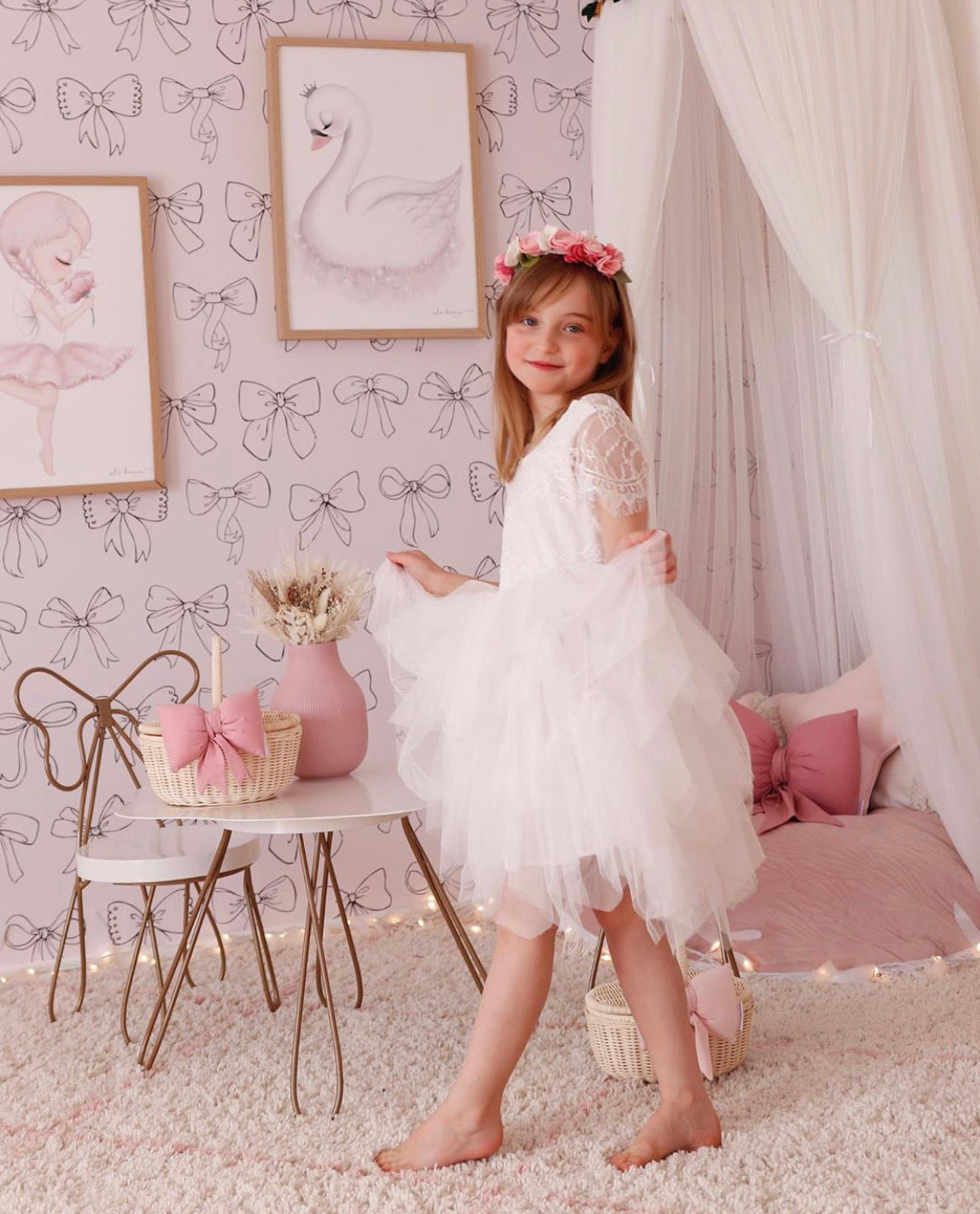 Angel the swan print - Isla Dream Prints