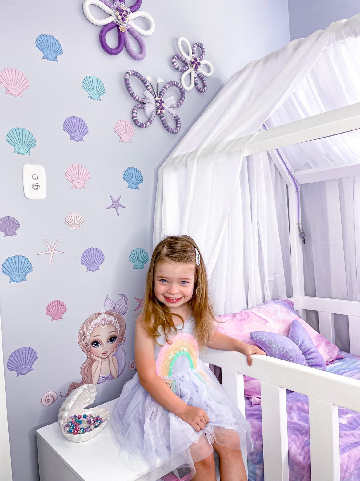 Clam Shell Wall Decals - A3