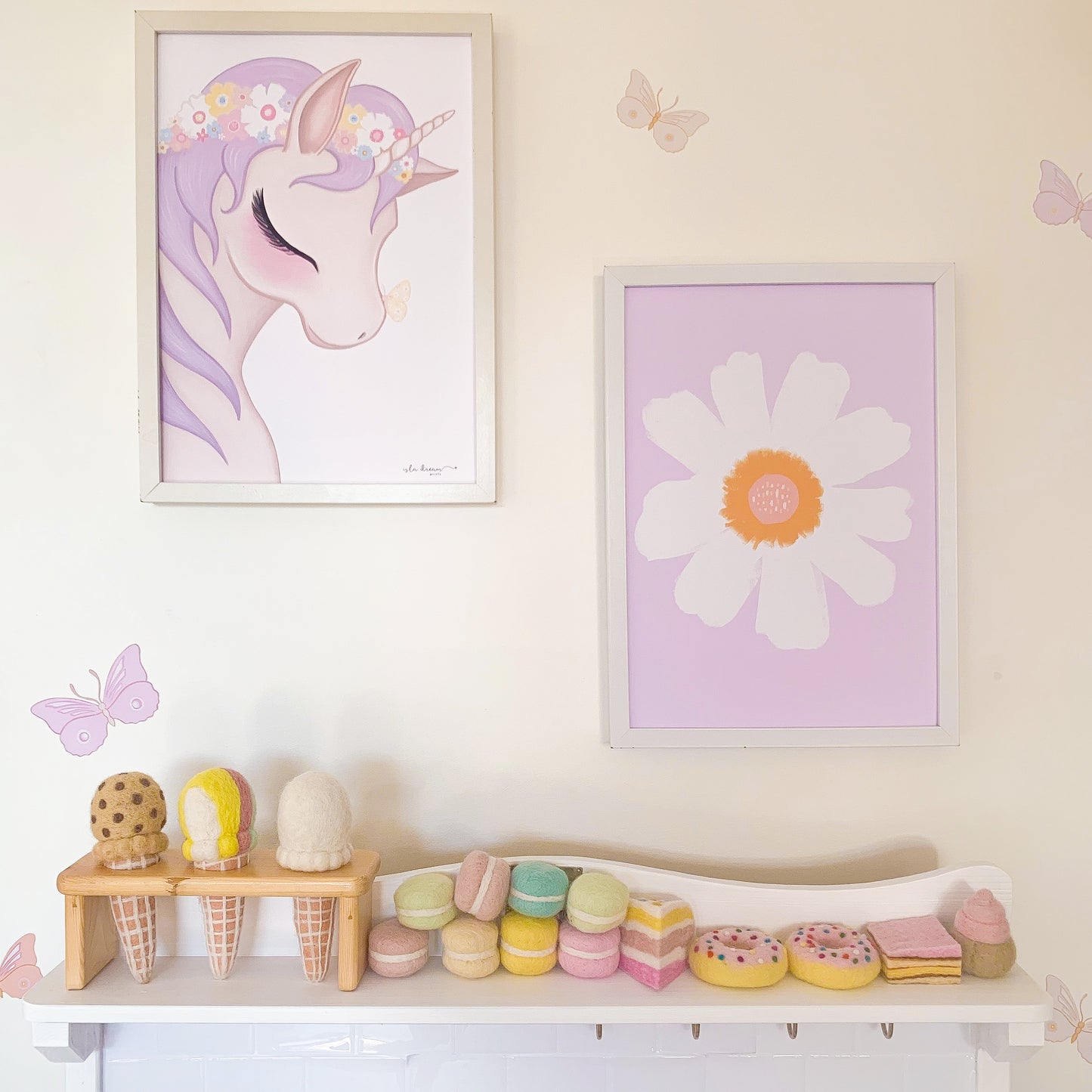 Mila the Unicorn Print - Lilac