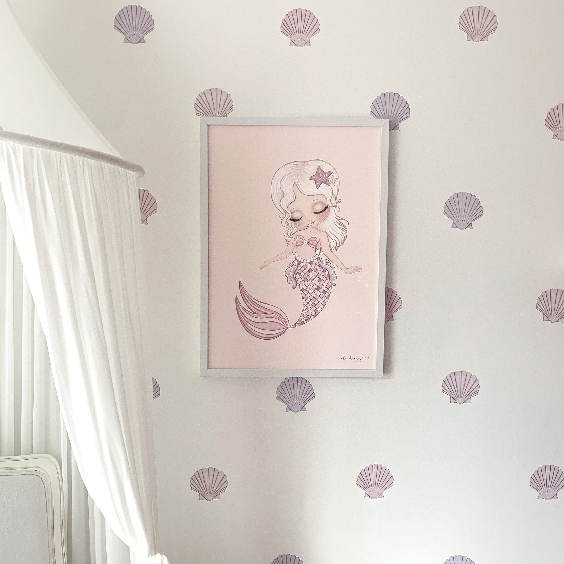 Jasmine the mermaid print - Isla Dream Prints